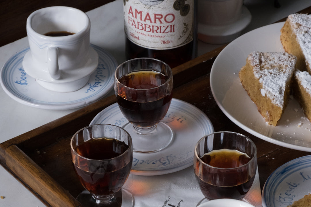 Amaro come 'ammazzacaffè'e la ricetta della torta chiavarese